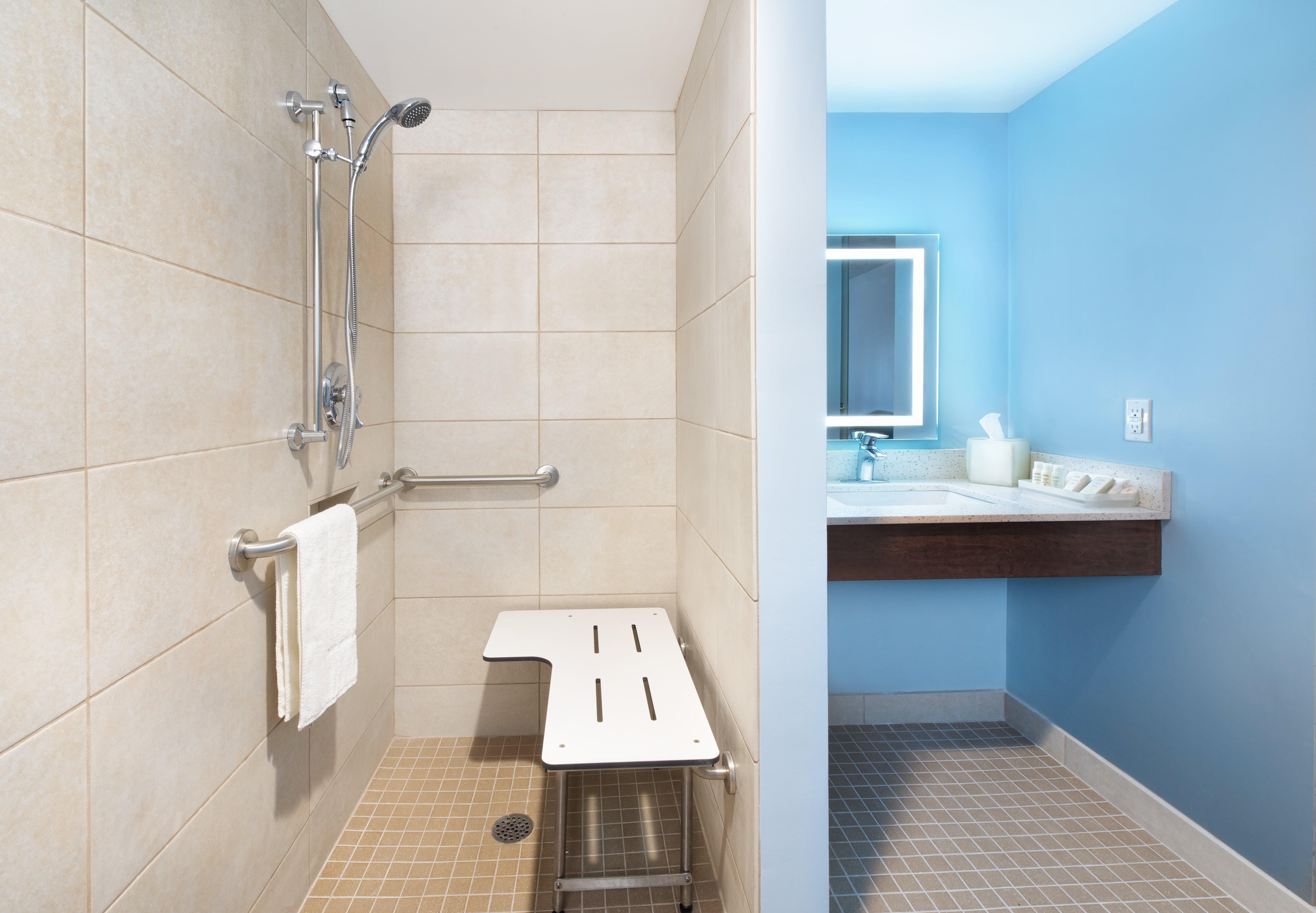 Hotel Indigo Cleveland Beachwood By Ihg Екстериор снимка